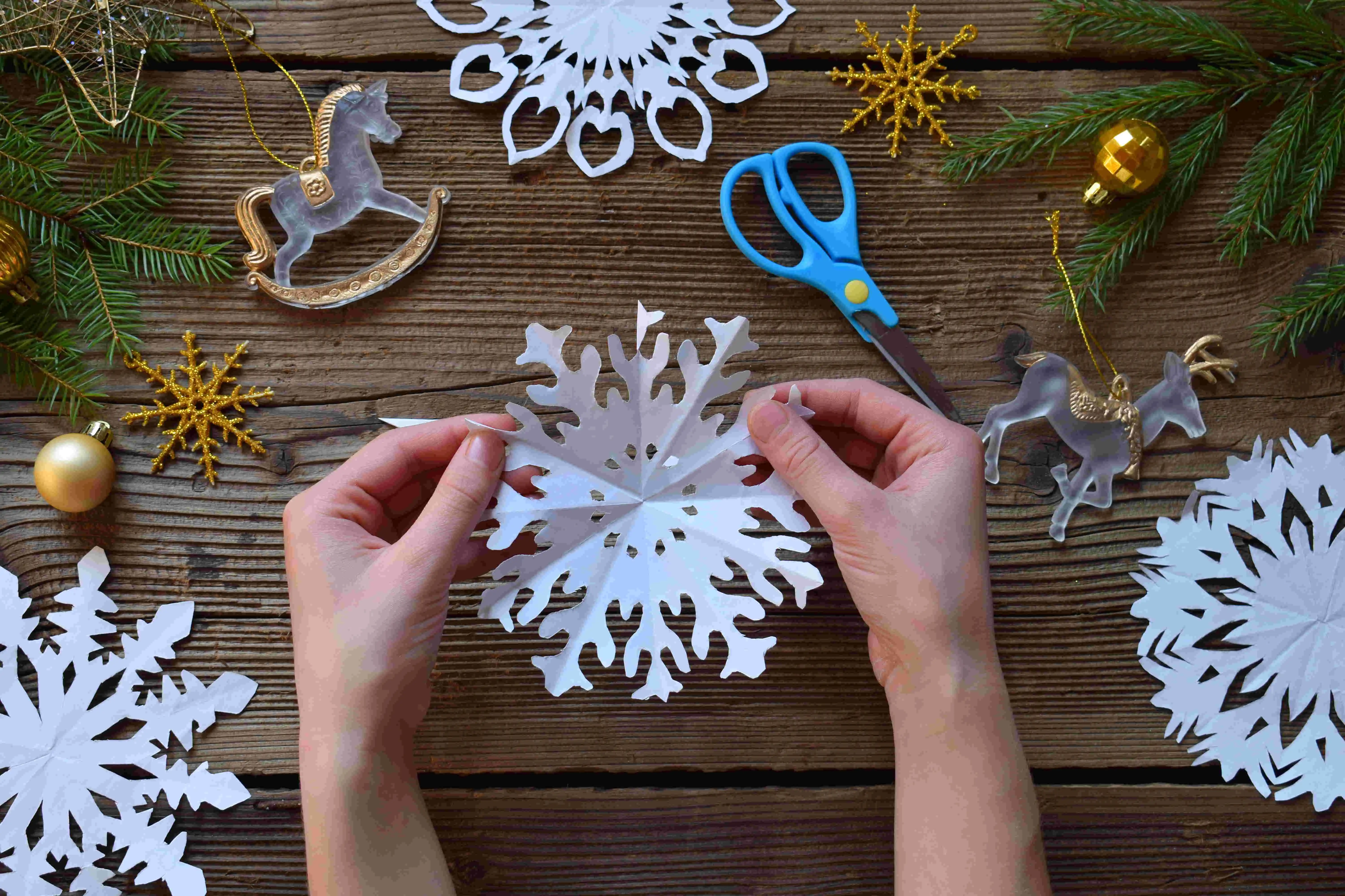 DIY Christmas Decorations Perfect For Your Avida Home